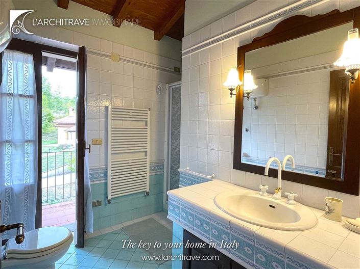 Image No.13-3 Bed House for sale