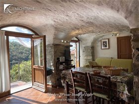 Image No.7-Villa de 2 chambres à vendre à Licciana Nardi