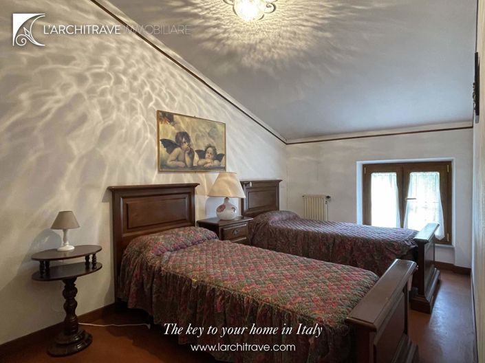 Image No.18-7 Bed Villa for sale