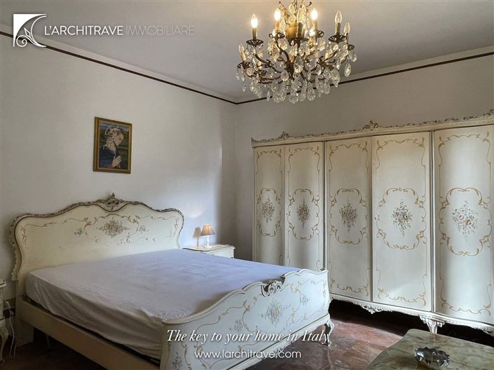 Image No.22-7 Bed Villa for sale