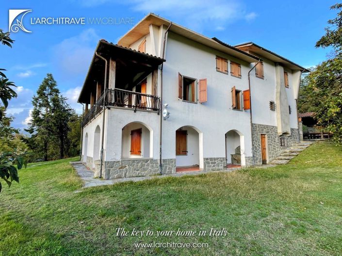 Image No.26-7 Bed Villa for sale