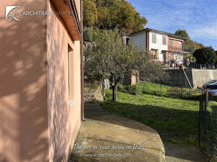 Image No.13-2 Bed House for sale