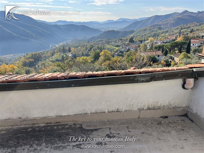 Image No.9-2 Bed House for sale