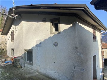 04d33483-d747-7347-2033-235147d3825f