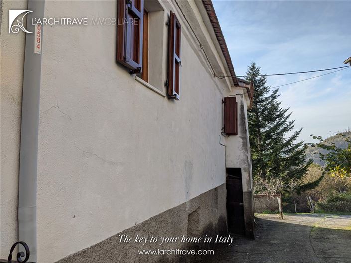 Image No.14-3 Bed House for sale