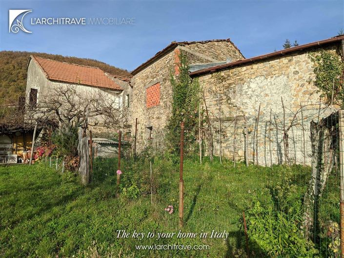 Image No.21-3 Bed House for sale