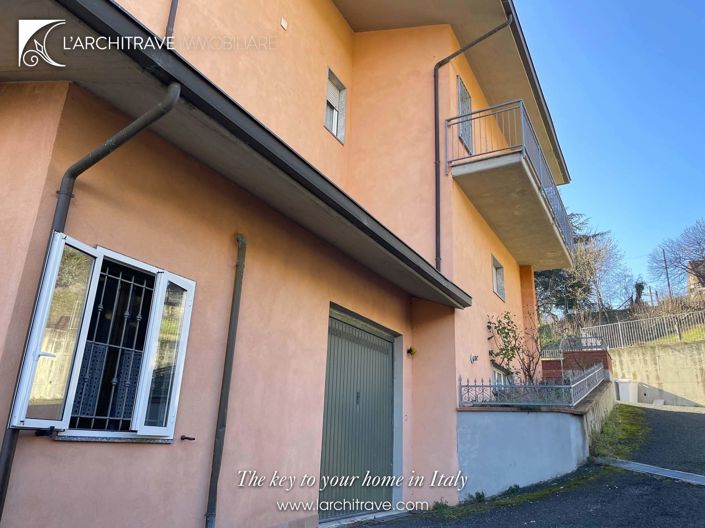 Image No.22-2 Bed House for sale