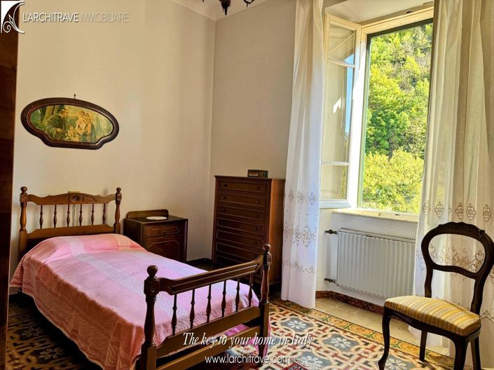 Image No.10-4 Bed Villa for sale