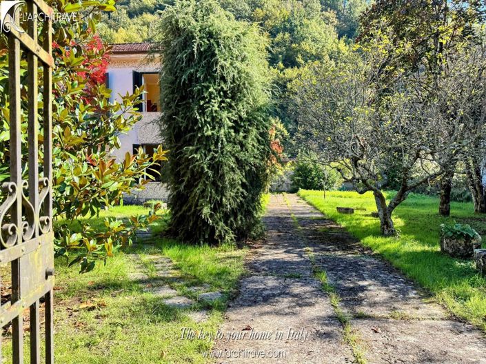 Image No.19-4 Bed Villa for sale