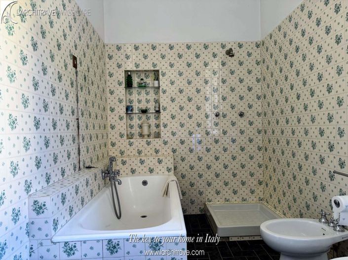 Image No.8-4 Bed Villa for sale