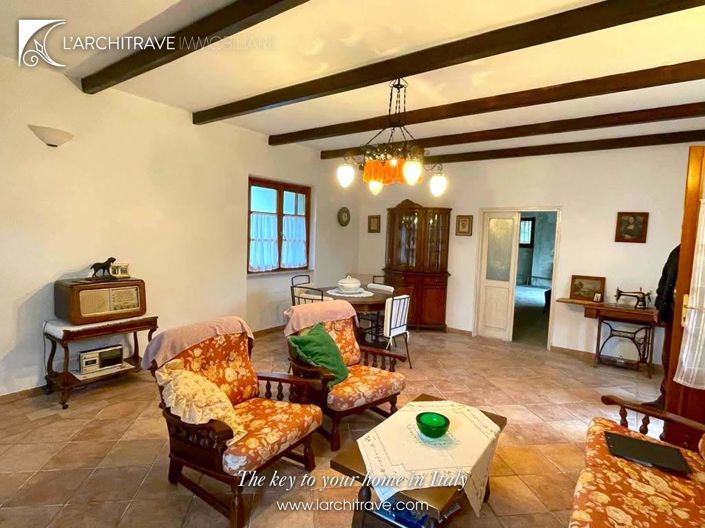 Image No.6-Villa de 4 chambres à vendre à Comano