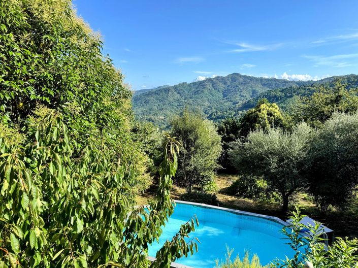 Image No.2-3 Bed Villa for sale