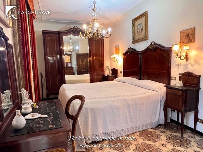 Image No.11-3 Bed Villa for sale