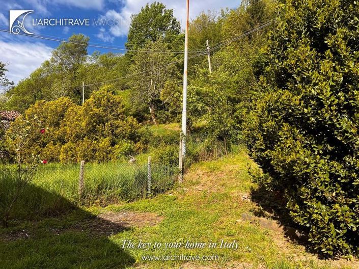 Image No.2-2 Bed House for sale