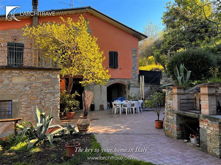 Image No.1-Maison de 3 chambres à vendre à Fivizzano