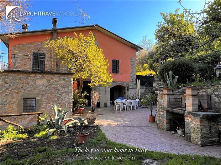 Image No.19-3 Bed House for sale