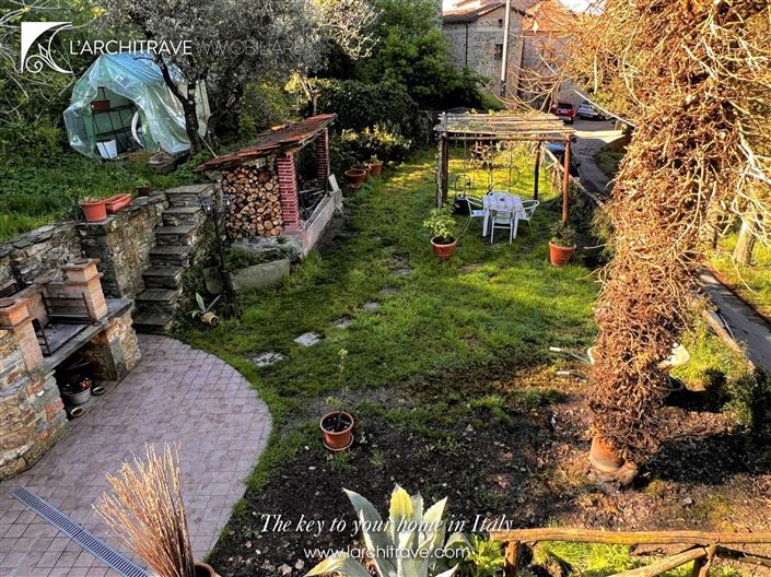 Image No.20-3 Bed House for sale