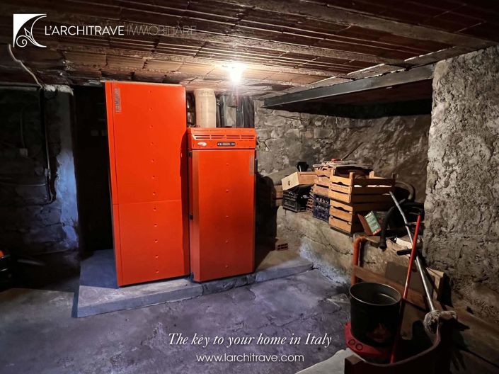 Image No.16-3 Bed House for sale