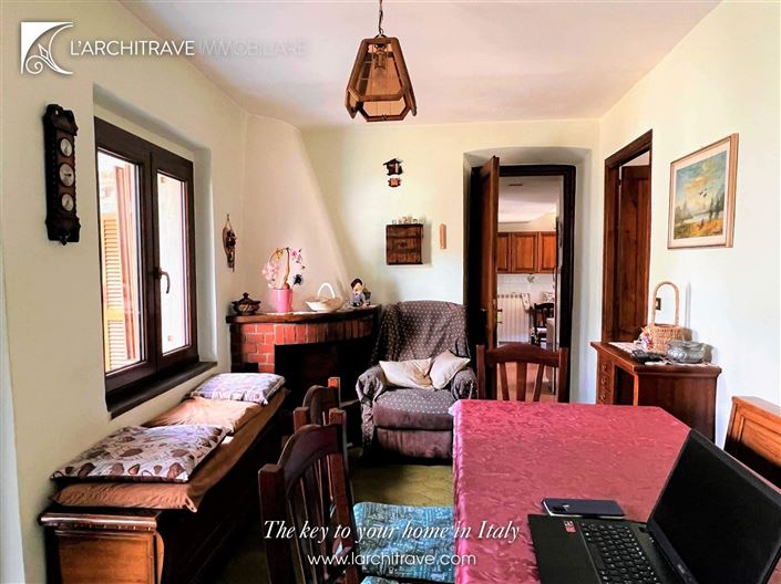 Image No.5-3 Bed House for sale