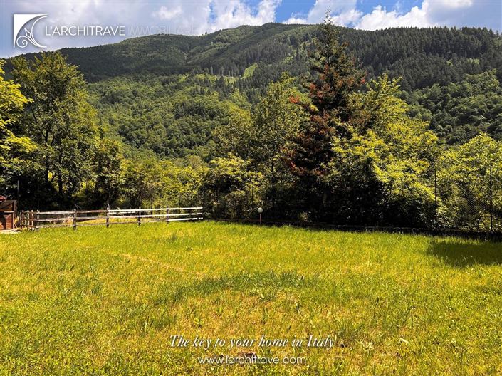 Image No.11-5 Bed Villa for sale