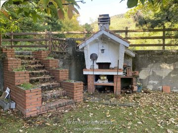 853b528b-5583-43c2-e3ff-e335503c881e