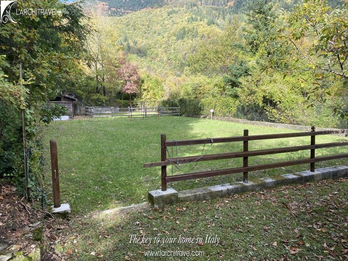 Image No.16-Villa de 5 chambres à vendre à Comano