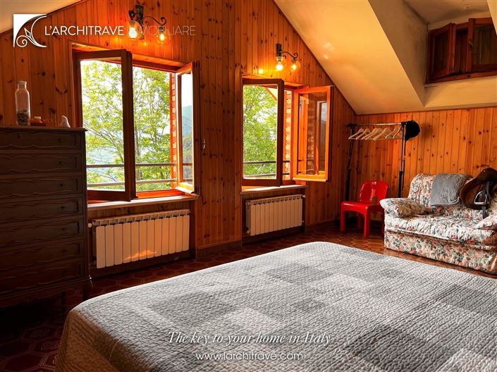 Image No.16-5 Bed Villa for sale