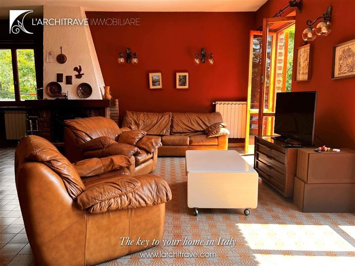 Image No.7-5 Bed Villa for sale