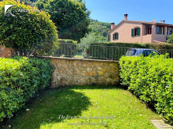 Image No.7-Maison de 2 chambres à vendre à Chianni