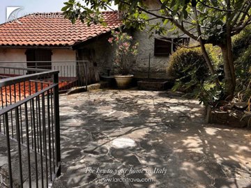 1 - Licciana Nardi, House