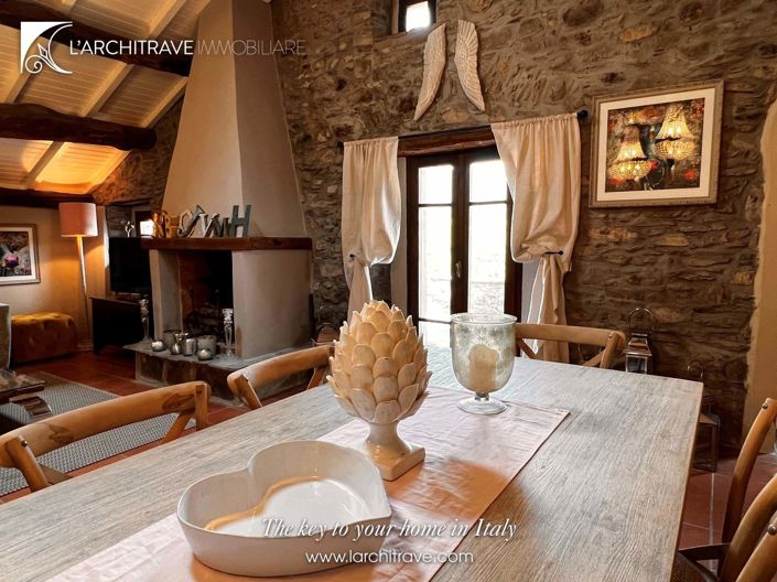 Image No.7-Maison de 4 chambres à vendre à Licciana Nardi