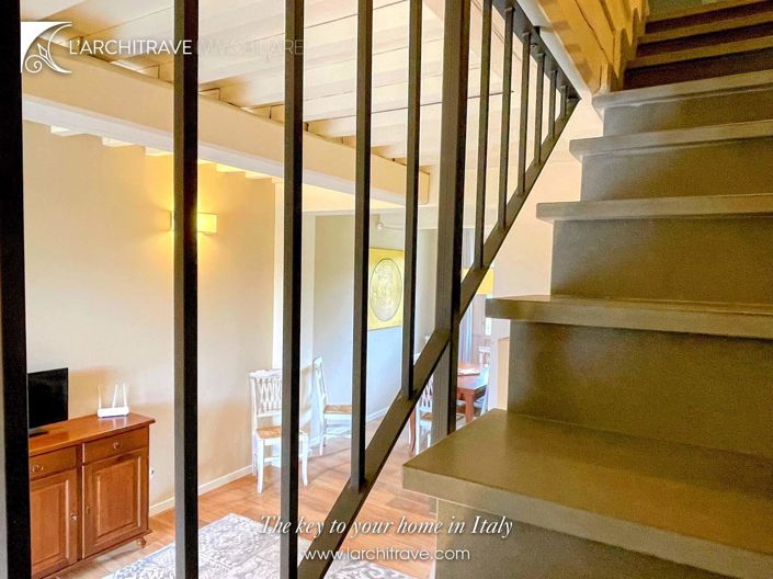 Image No.6-2 Bed House for sale