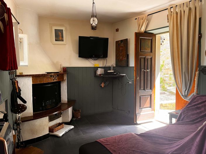 Image No.3-2 Bed House for sale