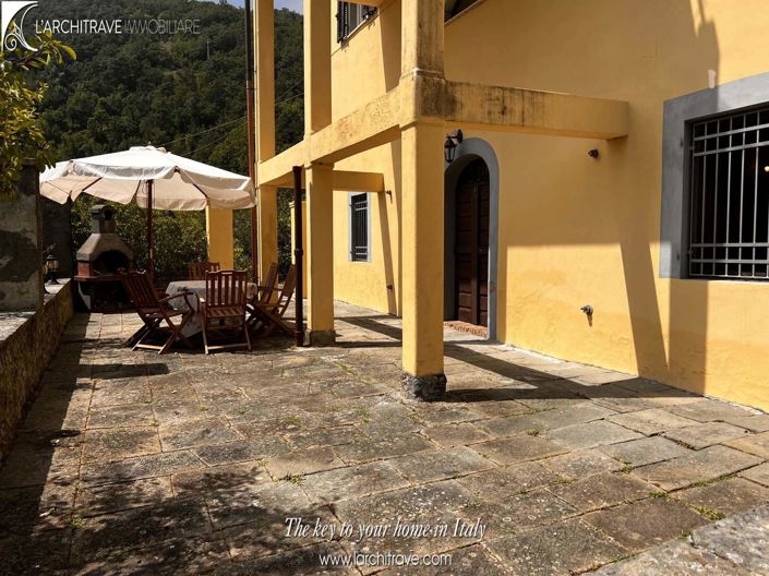 Image No.21-Villa de 6 chambres à vendre à Licciana Nardi