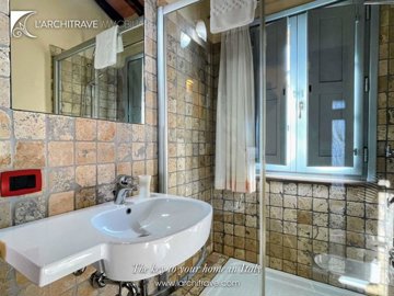 40b98e93-0601-a27e-7f46-03bbeb74cb10