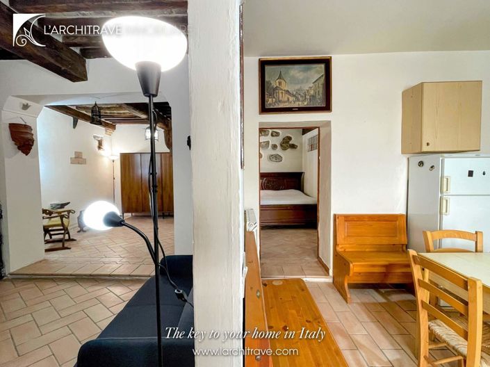 Image No.12-1 Bed House for sale