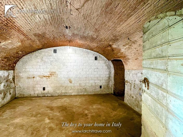 Image No.26-1 Bed House for sale