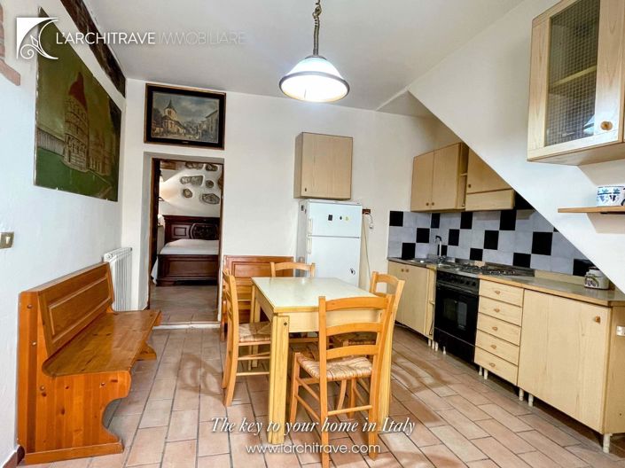 Image No.6-1 Bed House for sale