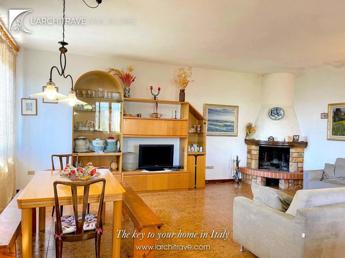 Image No.7-Maison de 3 chambres à vendre à Pomarance