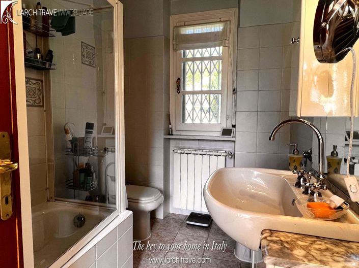 Image No.13-Villa de 3 chambres à vendre à Fivizzano