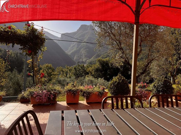 Image No.2-3 Bed Villa for sale