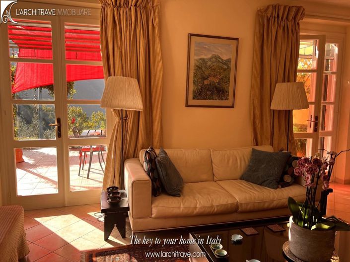 Image No.7-3 Bed Villa for sale