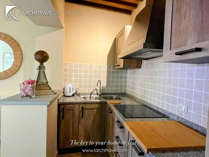 Image No.2-Maison de 1 chambre à vendre à Chianni