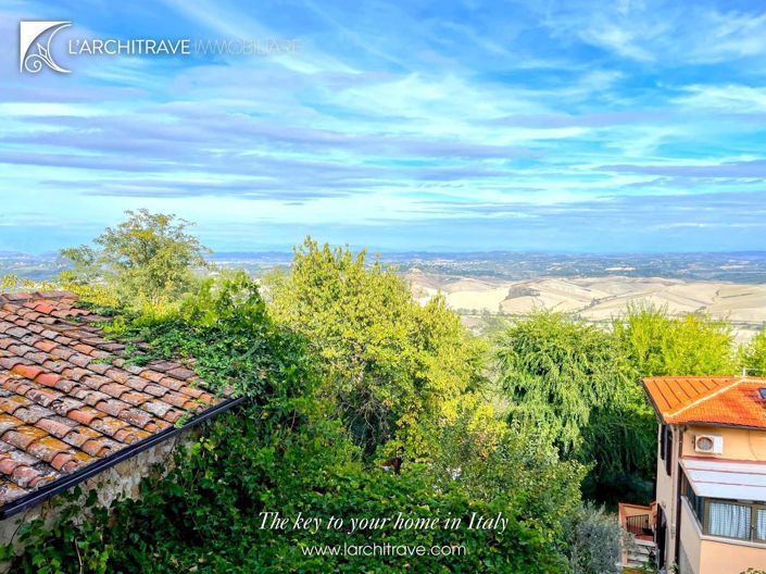 Image No.2-2 Bed House for sale