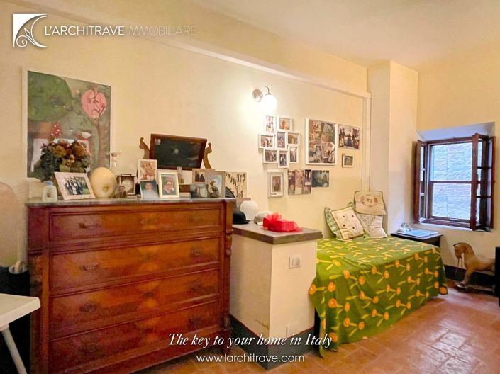 Image No.10-Maison de 2 chambres à vendre à Chianni