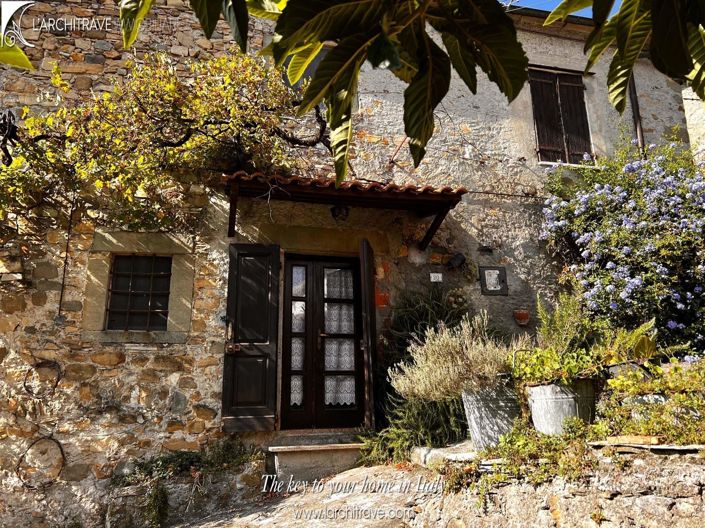 Image No.25-Villa de 4 chambres à vendre à Licciana Nardi