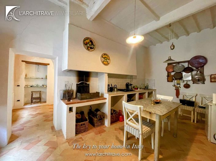 Image No.1-Maison de 2 chambres à vendre à Castelnuovo di Val di Cecina