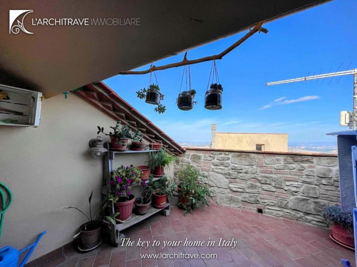 Image No.12-2 Bed House for sale