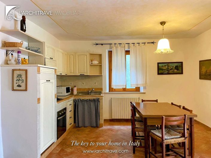 Image No.16-5 Bed House for sale