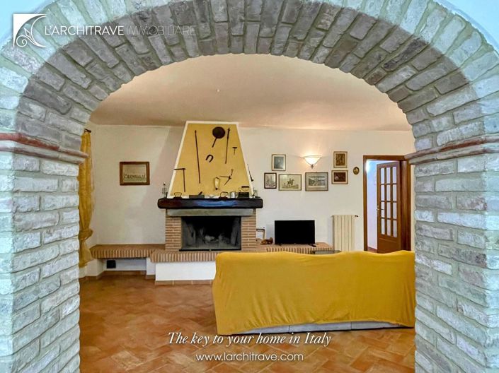 Image No.5-Maison de 5 chambres à vendre à Chianni